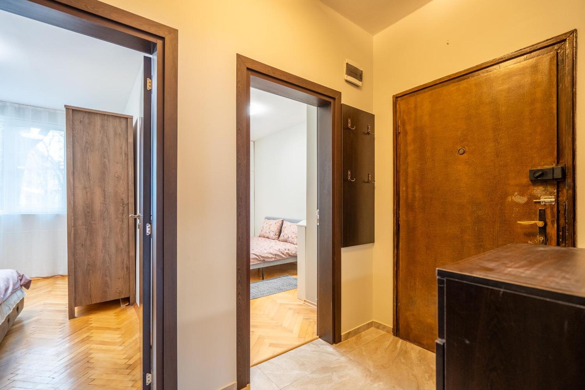 Pirotska 2-Bedroom 100M2 Apartment In Sofia Center Esterno foto