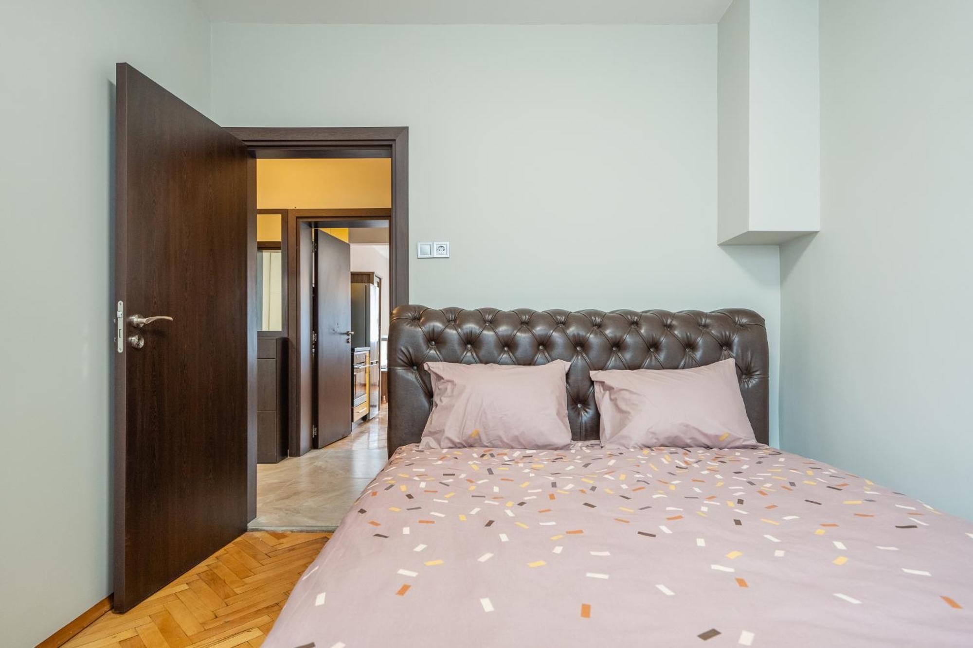 Pirotska 2-Bedroom 100M2 Apartment In Sofia Center Esterno foto